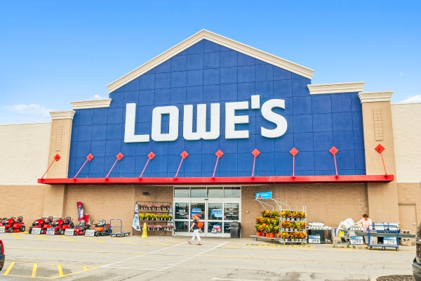 lowes entrance